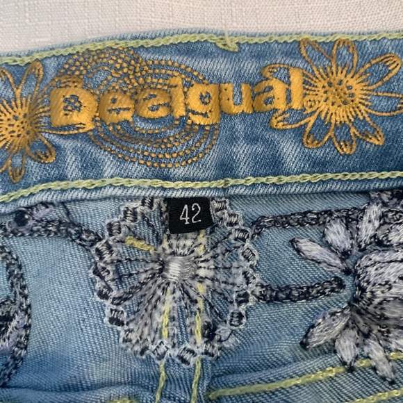 Desigual Dulcinea Women's US 8 Boho "Color Me" Blue Embroidered Jogger Jeans - Picture 11 of 16